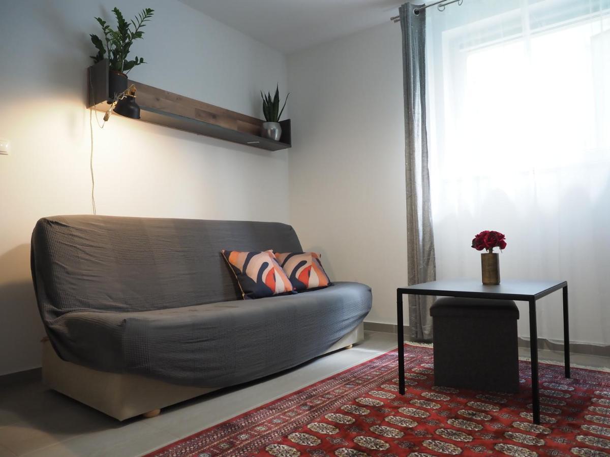 Adobe Apartment - Przytulny I Free Parking Вроцлав Экстерьер фото
