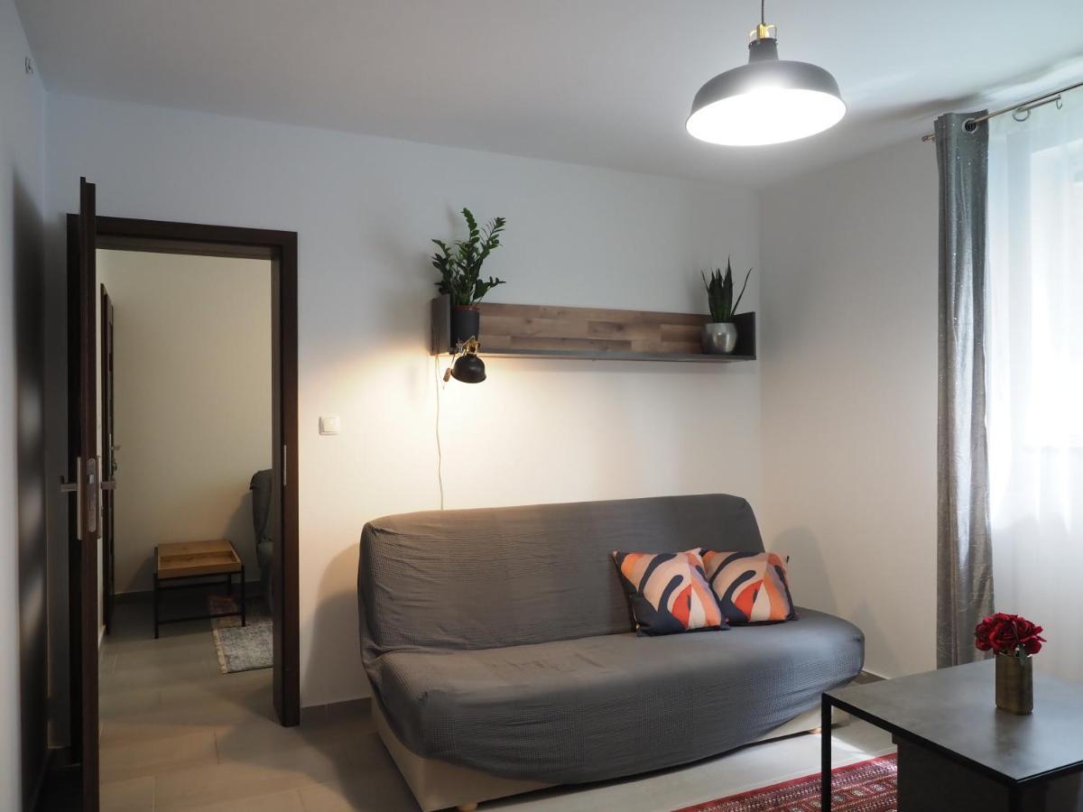 Adobe Apartment - Przytulny I Free Parking Вроцлав Экстерьер фото