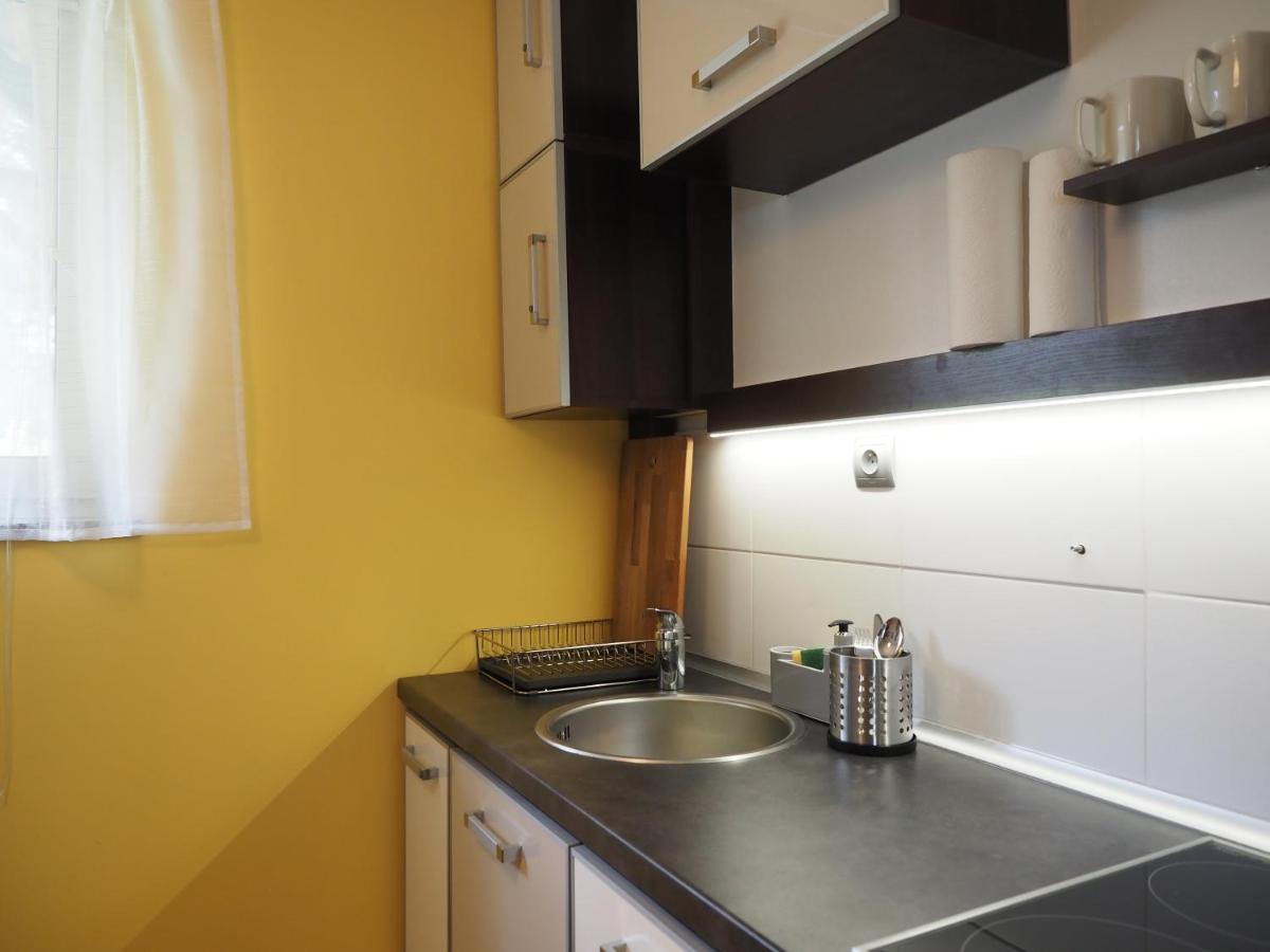 Adobe Apartment - Przytulny I Free Parking Вроцлав Экстерьер фото