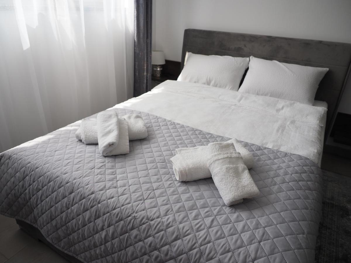 Adobe Apartment - Przytulny I Free Parking Вроцлав Экстерьер фото